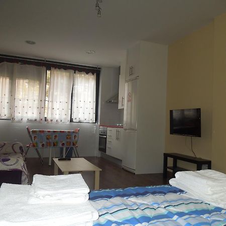 Apartamento Cuatro Torres Μαδρίτη Εξωτερικό φωτογραφία