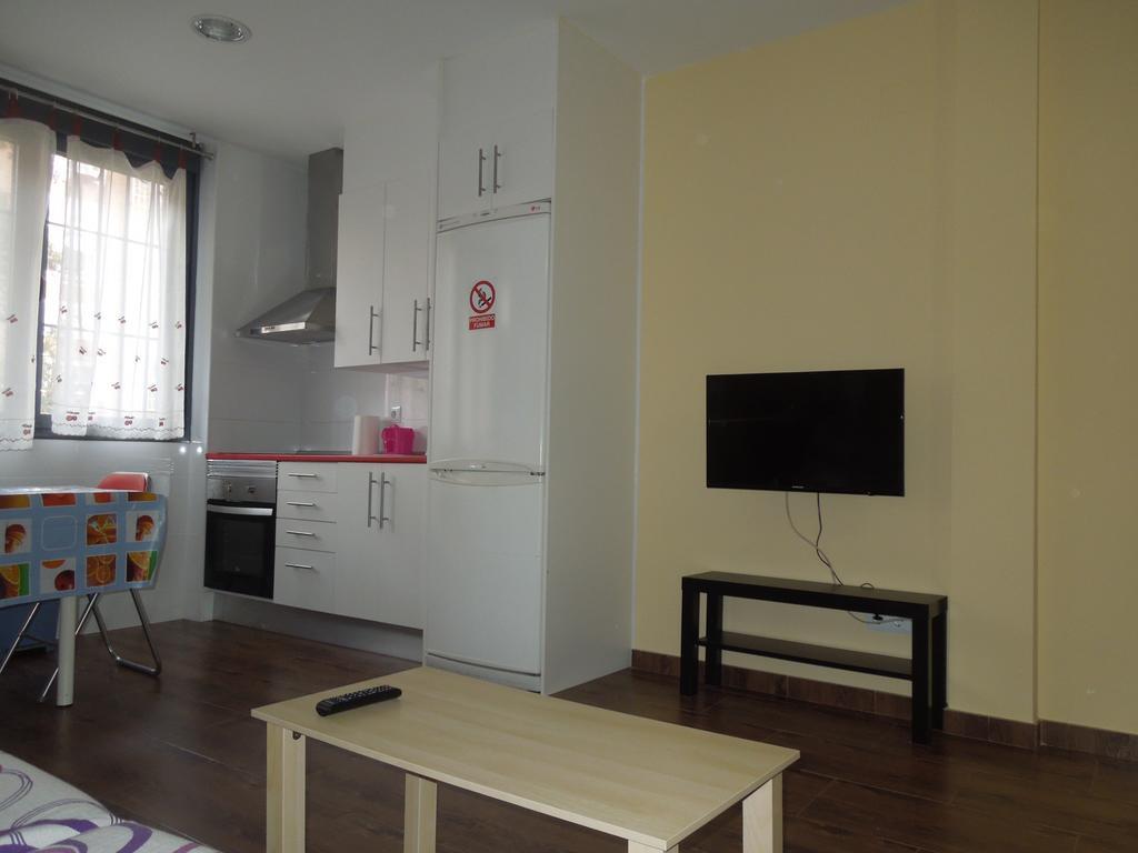 Apartamento Cuatro Torres Μαδρίτη Εξωτερικό φωτογραφία